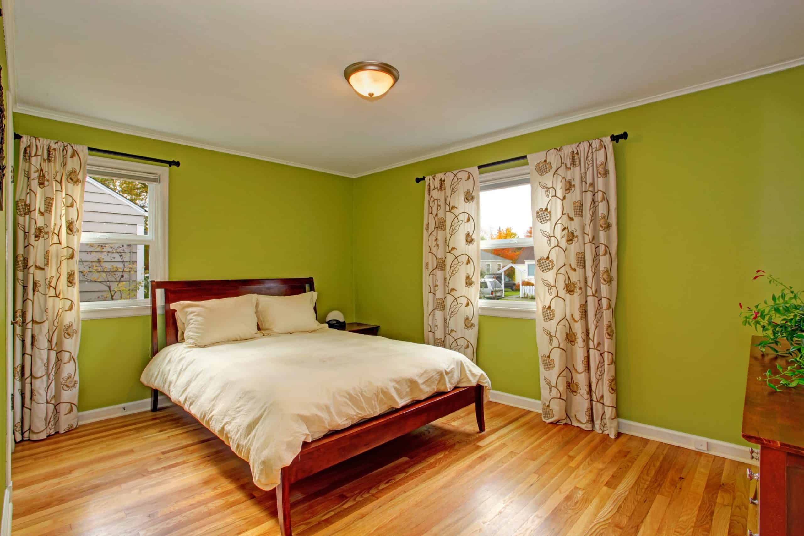 Green and white Wall Color combinations
